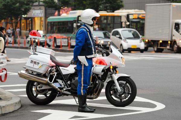 記事画像 「.電動キックボード利用者必見、LUUP導入の交通違反点数制度に関する安全対策の強化とはどんな制度？」