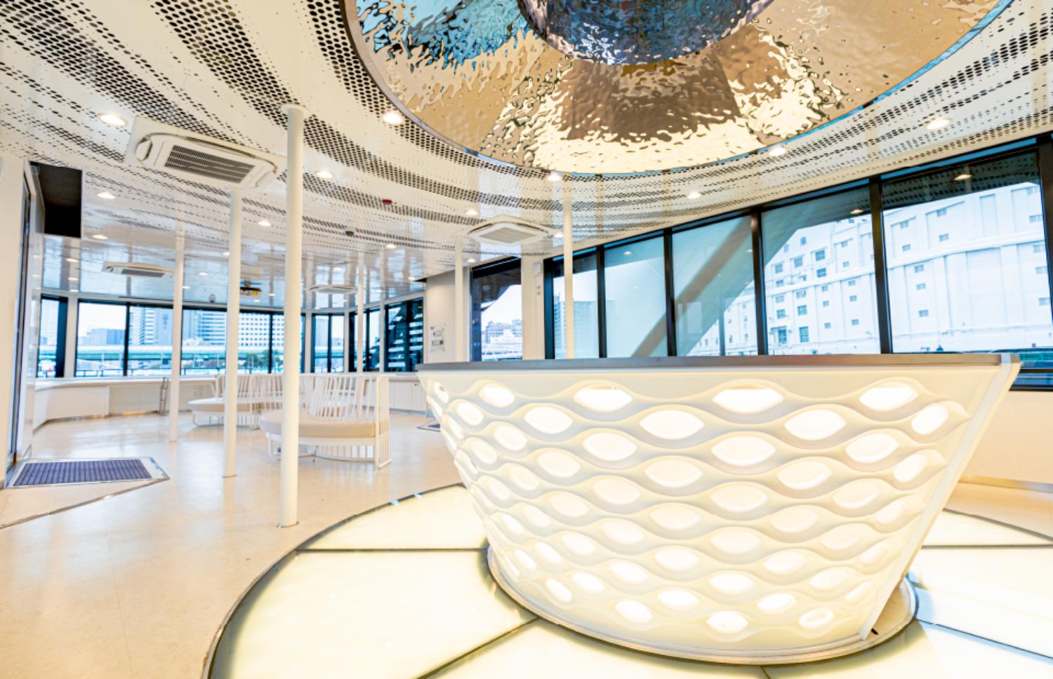 記事画像 「水素で動く次世代の船 まほろば 開発の岩谷産業が目指す、脱炭素社会への実現」