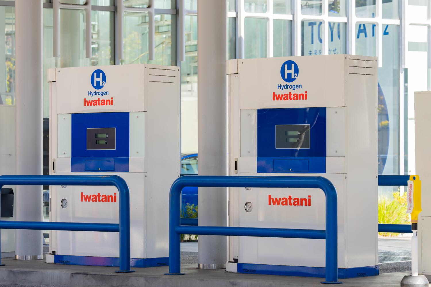 記事画像 「水素で動く次世代の船 まほろば 開発の岩谷産業が目指す、脱炭素社会への実現」