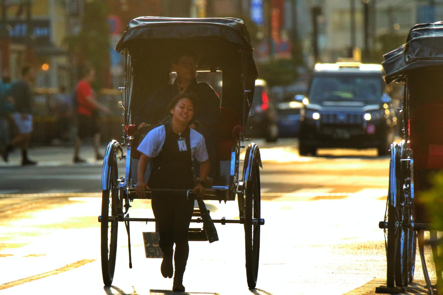 記事画像 「令和の東京散歩にぴったり！いま話題の「まちモビ」で新しいモビリティ体験を」