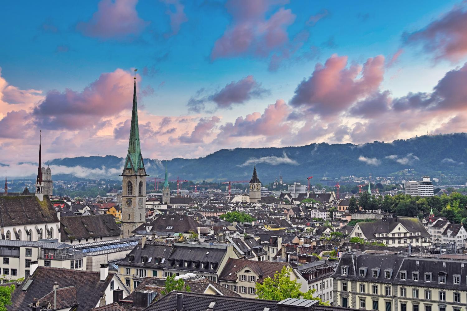 記事画像 「A記事_スマートシティ先進国の欧州に学ぶ、新しい「都市交通」の形とは」